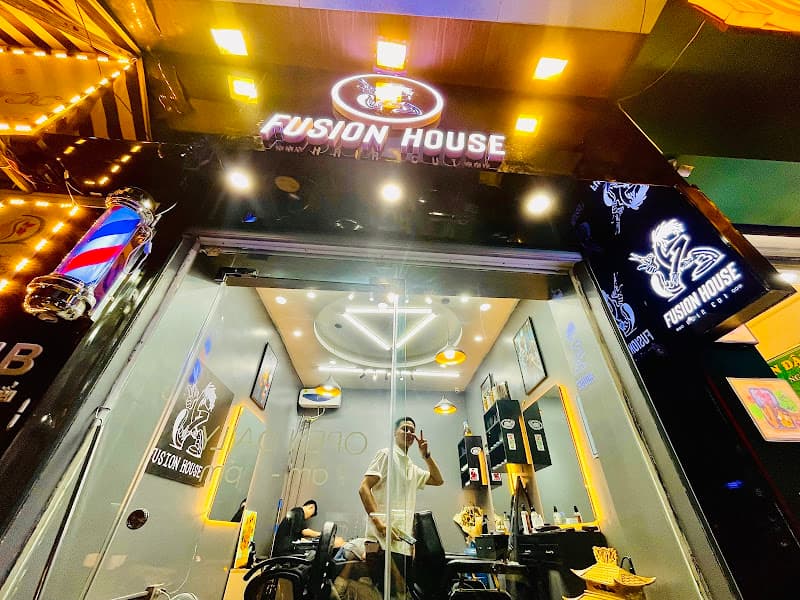 Hình ảnh Tiệm Cắt Tóc Fusion House - 2