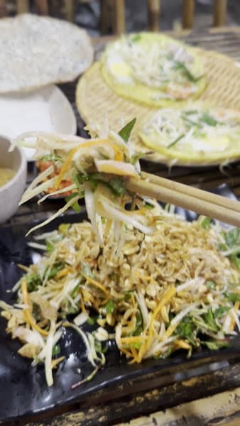 Hình ảnh Bánh Xèo Tôm Nhảy Minh Luân - 3