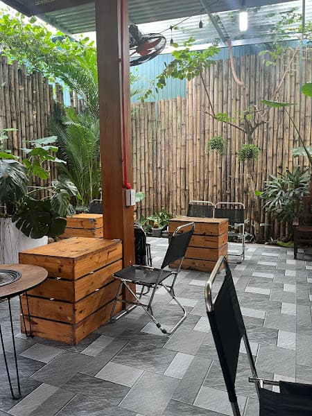 Babylon Coffee, 89 Nguyễn Trãi, Đông Hà, Quảng Trị