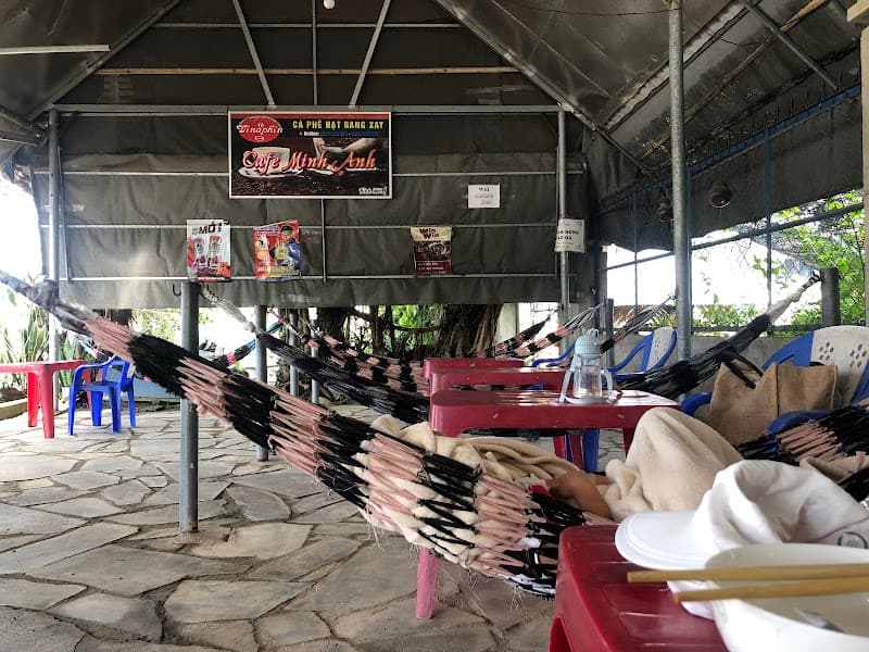 Cà Phê Võng Minh Anh