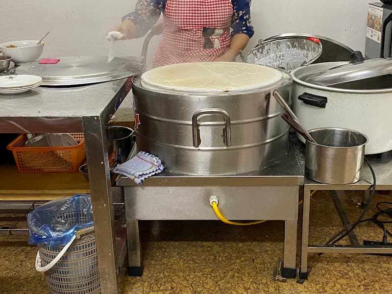 Hình ảnh Bánh Cuốn Cô Hân (Banh Cuon Ms Han) - 3