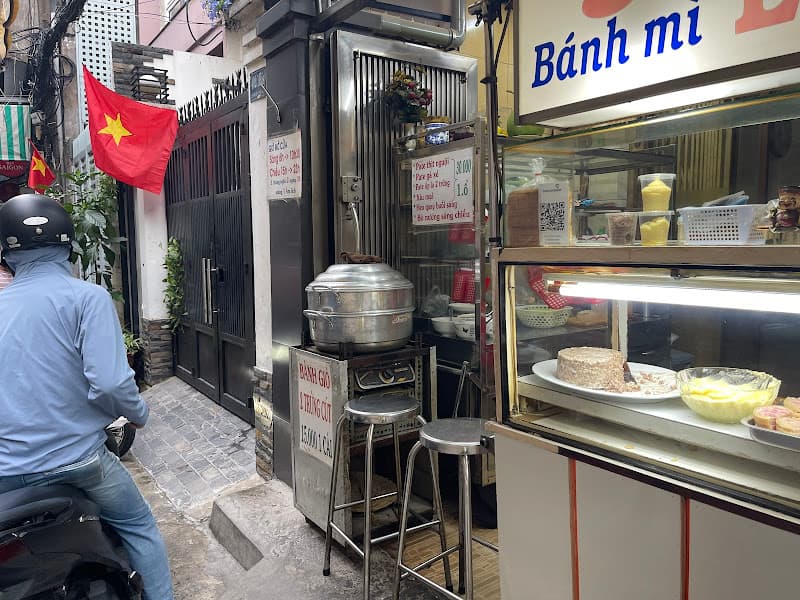 Hình ảnh Bánh Mì Lan Huệ - 2