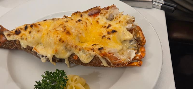 Hình ảnh Nhà Hàng Tôm Hùm Seafood Nguyễn Khánh Toàn - 5