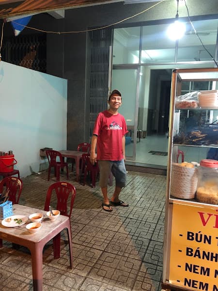 Hình ảnh Bánh Hỏi Bún Thịt Nướng Vỉa Hè Quán - 2