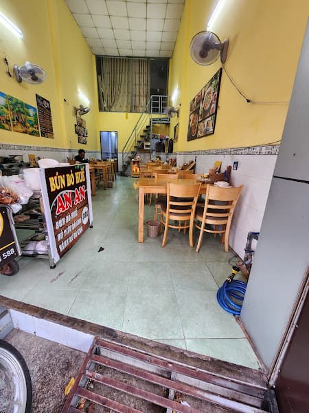 Gà Rán Khoai Lắc (Tiệm nhà An)