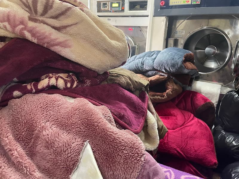 Hình ảnh Giặt ủi lộc sơn- giặt sấy Bảo Lộc - 3