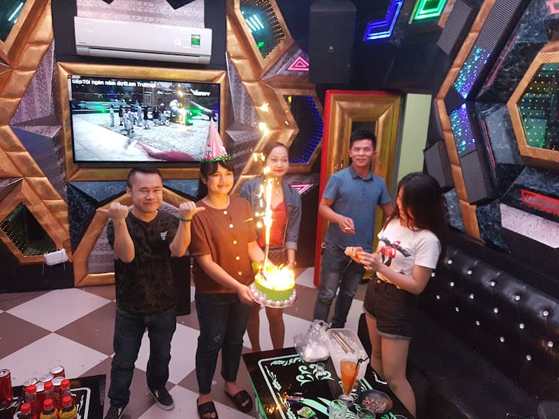 Hình ảnh Karaoke - Cà Phê Cung Đình Quán - 2