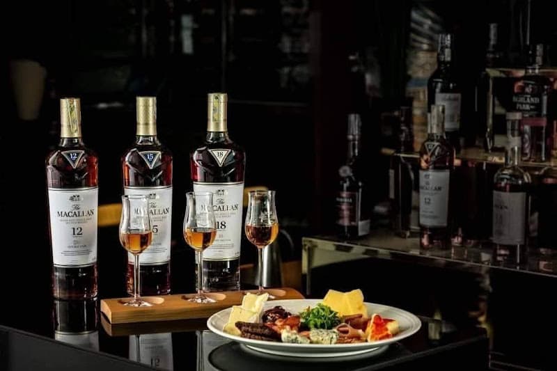 Hình ảnh KARAOKE LUXURY - 5