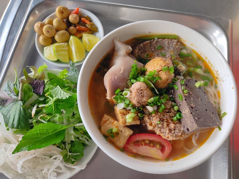 Hình ảnh BÚN BÒ HUẾ + BÁNH CANH + BÚN RIÊU CUA THU THẢO - 4