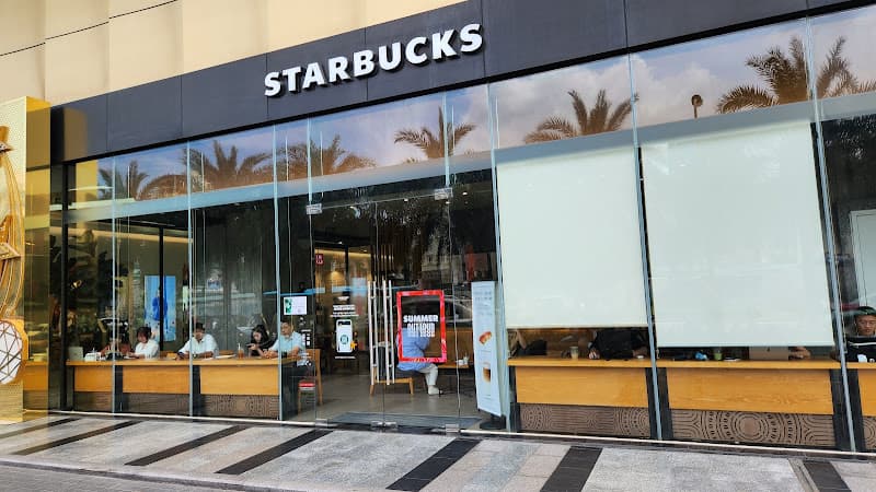 Starbucks Vincom Metropolis