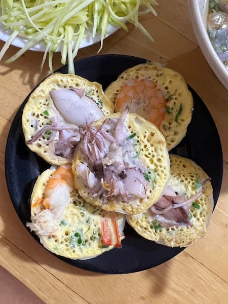 Hình ảnh Bánh Căn Tám - 2