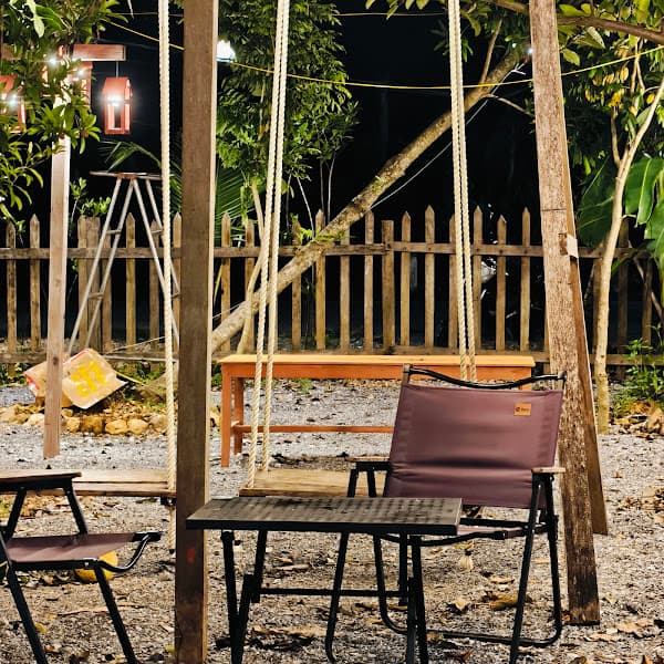 Chấm Hỏi Coffee & Tea