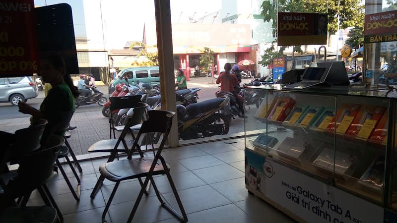 Hình ảnh Thế Giới Di Động - 3