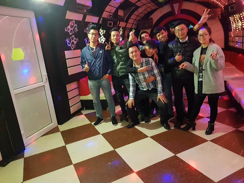 Hình ảnh Karaoke Inside - 2