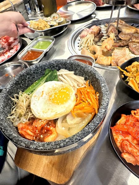 Hình ảnh Xèo Xèo Mỹ Tho - Buffet Lẩu nướng Hàn Quốc - 2