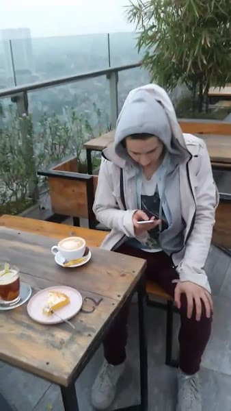 Hình ảnh Trill Rooftop Cafe - 4