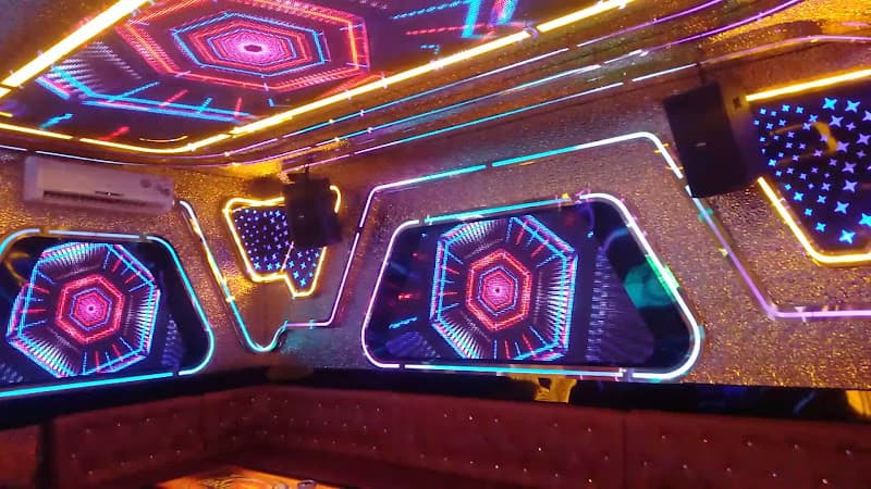 Hình ảnh Karaoke Điện Ảnh - 3