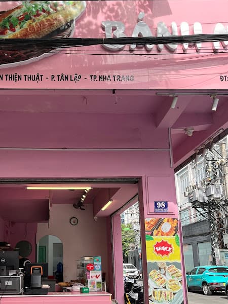 Hình ảnh Banh Mi SPACE - 5