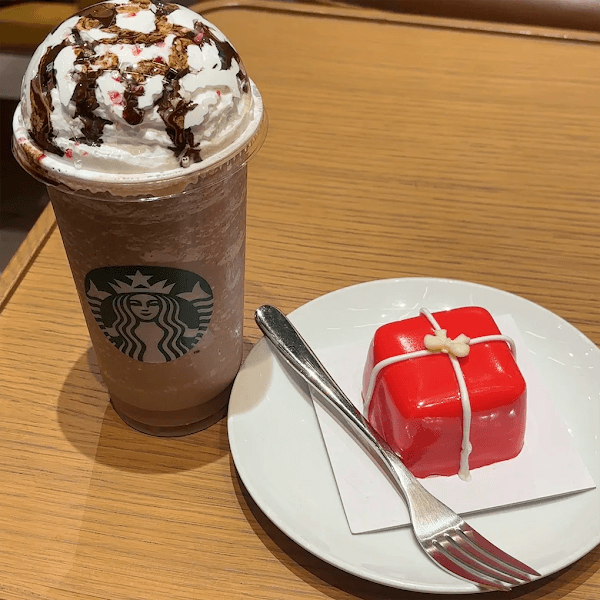 Hình ảnh Starbucks Vinhome Central 2 - 3