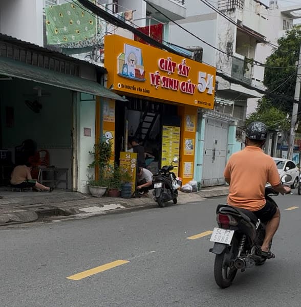 Ảnh bìa Giặt Sấy - Vệ Sinh Giày 54