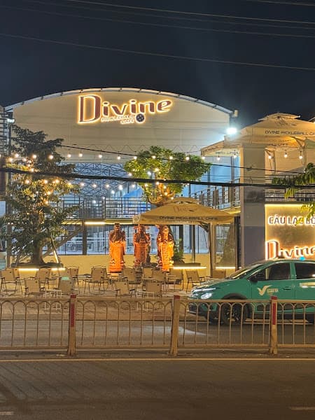 Hình ảnh Divine Pickleball & Cafe - 2