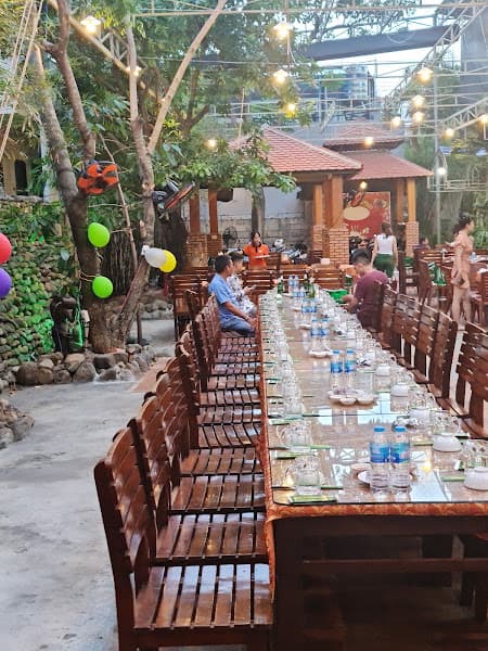 Nhà Hàng Hải Sản Ngọc Hoan