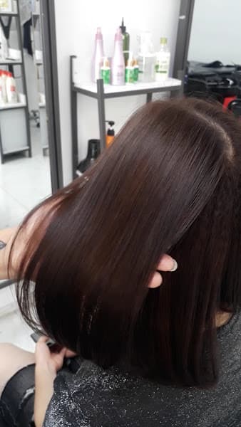 Hình ảnh LONG NGUYỄN HAIR DESIGN - 3