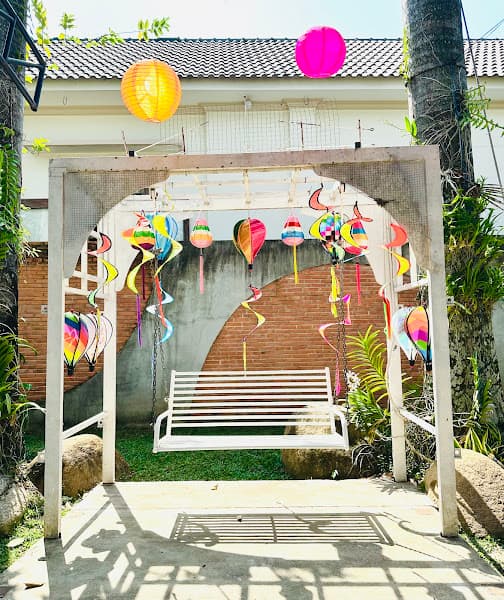 HOA LAN GARDEN COFFEE