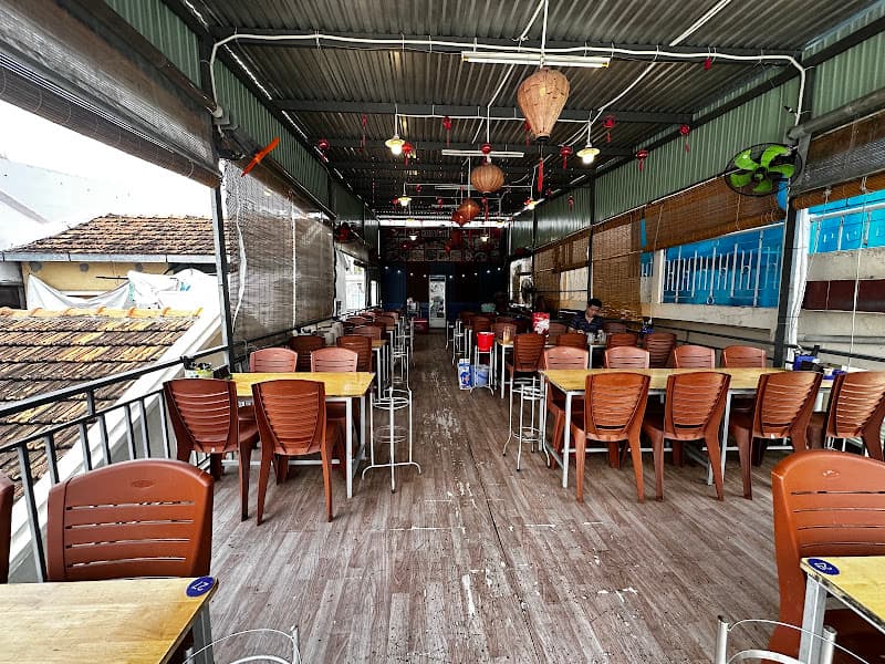 Hải Sản Hoa Tùng