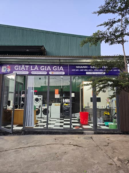 Giặt Là Gia Gia BMT