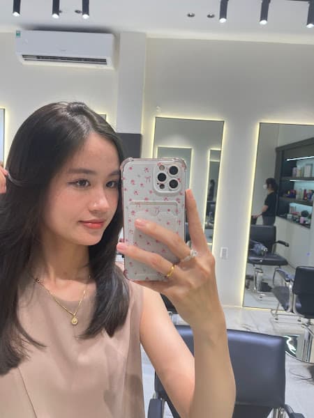 Hình ảnh Hiếu Trần Hair Salon - 4