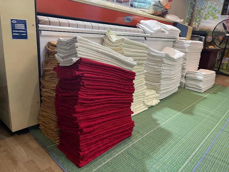 Hình ảnh Giặt sấy Hường Tuyển - 4