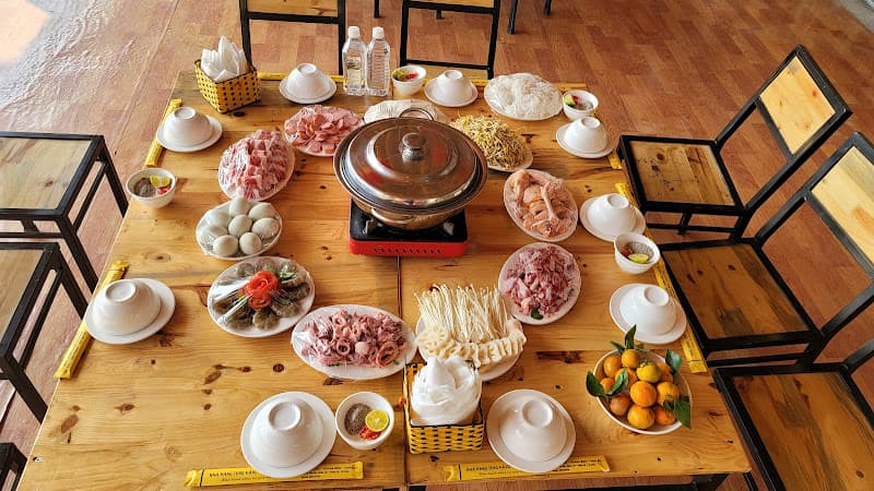 Hình ảnh (Nhà hàng Tùng Hằng) - Văn hoá ẩm thực Thái trắng Phong Thổ - 6