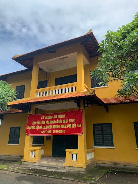 Hình ảnh Di tích Lịch sử Nhà Xanh - 4