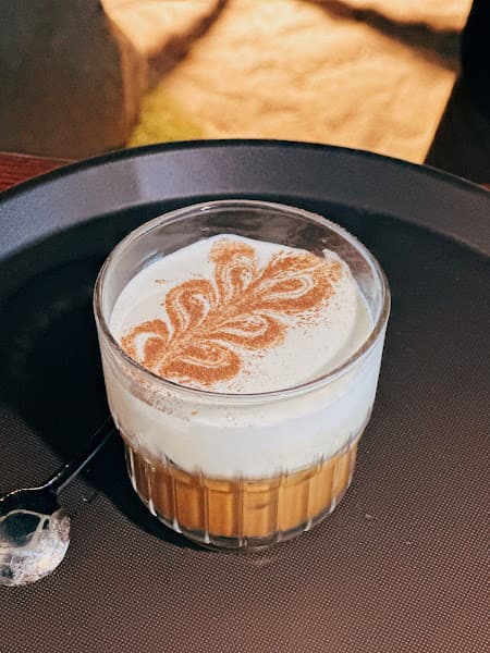 Hình ảnh Léman Coffee - 3