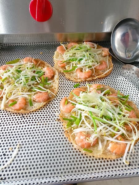Hình ảnh Bánh Xèo Tôm Nhảy - Bà Nhỏ - 3