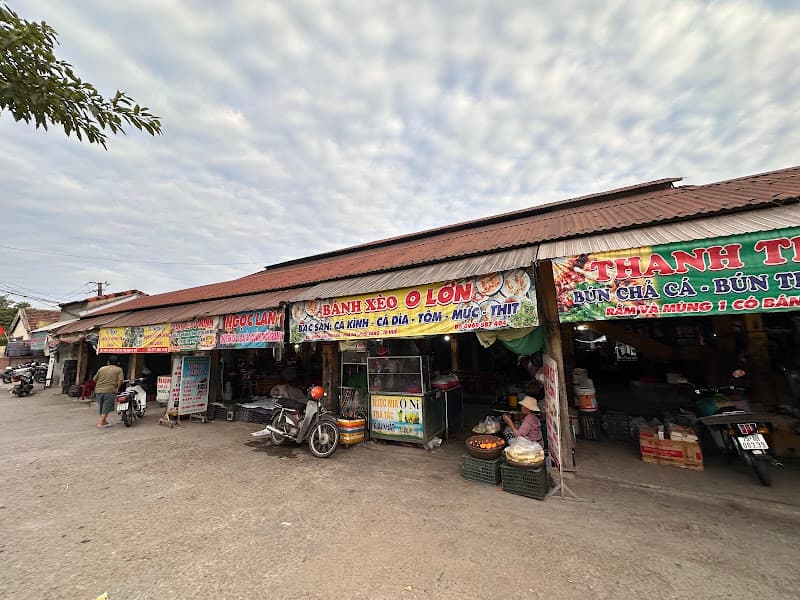 Ảnh bìa Chợ làng Chuồn