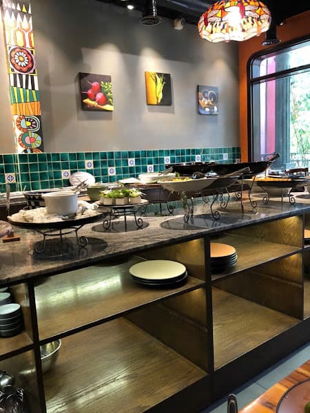 Hình ảnh Veggie Castle Bà Triệu - Nhà hàng chay vegan - 2