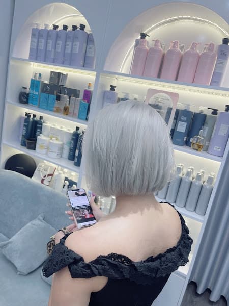 Hình ảnh Tùng Nguyễn Hair Salon - 2