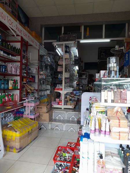 Hình ảnh Phụ liệu tóc , mi, Nail mỹ phẩm khiêm loan - 2