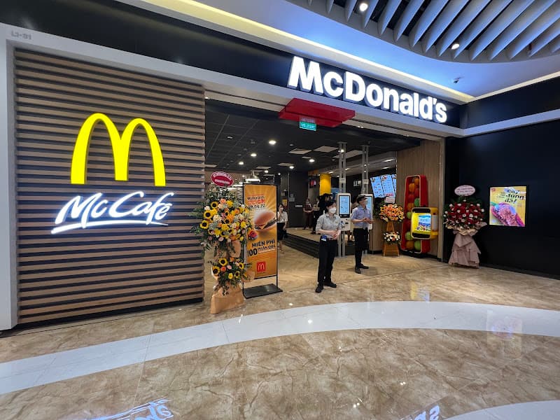 McDonald's Vincom Smart City