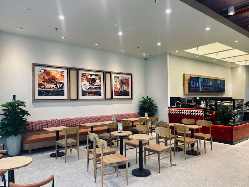 Hình ảnh Highlands Coffee Vincom Ocean Park 2 HY - 5