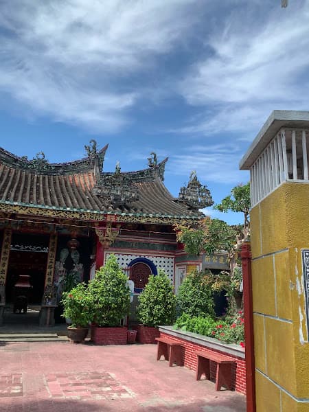 Hình ảnh Kiến An Cung (Chùa Ông Quách) - 4