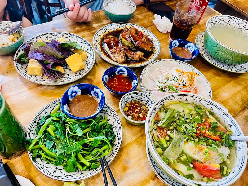 Hình ảnh Bếp của ngoại CN 3 - 2