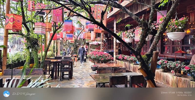 Hình ảnh Red Dzao House - Nhà hàng Dao Đỏ - 3