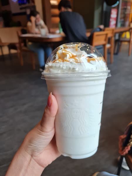 Hình ảnh Starbucks Sun Grand City Thuy Khue - 2