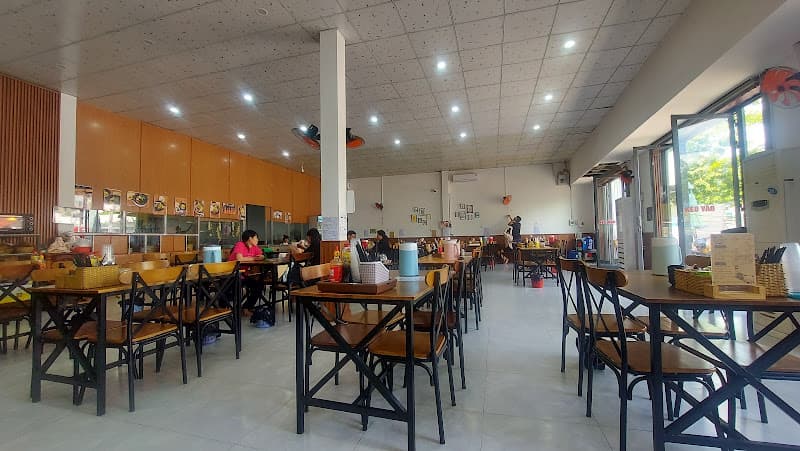 Hình ảnh Cửa hàng mì gà tiềm & bò né Xíu - 2