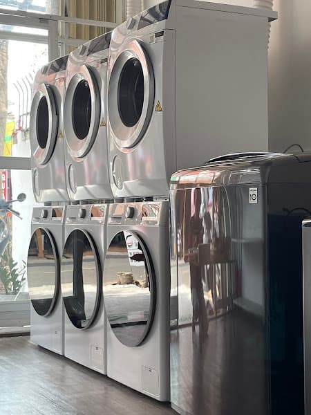 Tiệm Giặt Sấy Nhà Táo