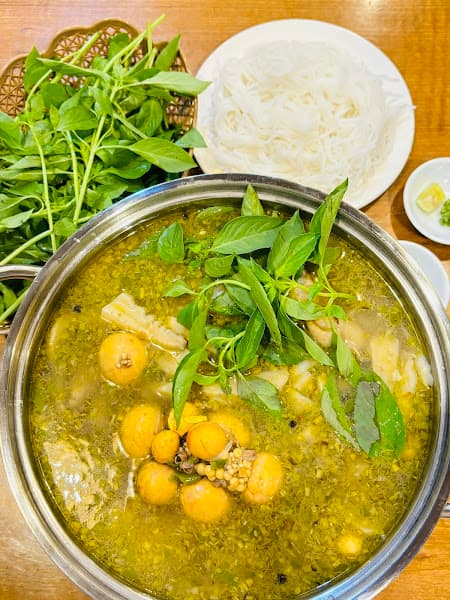 Hình ảnh Lẩu gà lá é Nam Hồng Quán - 2