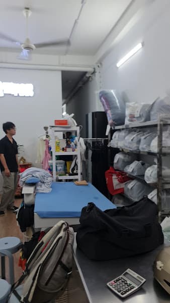 Hình ảnh Tiệm giặt mẹ Finn - 2